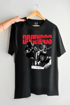 Remera Divididos 2 (Nevada, Negra o Blanca) - comprar online