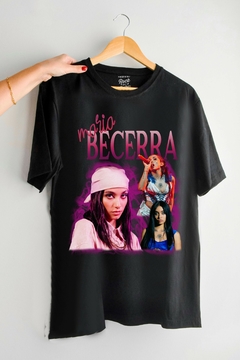 Remera Maria Bcerra (Nevada, Negra o Blanca) - comprar online