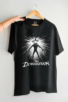 Remera Stranger Things - The Demogorgon (Nevada o Negra) - comprar online