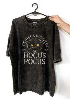 Remera Hocus Pocus (Nevada, Negra o Blanca)