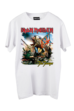 Remera Iron Maiden - The Trooper (Nevada, Negra o Blanca) en internet