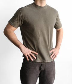PACK X2 REMERAS VERDES en internet