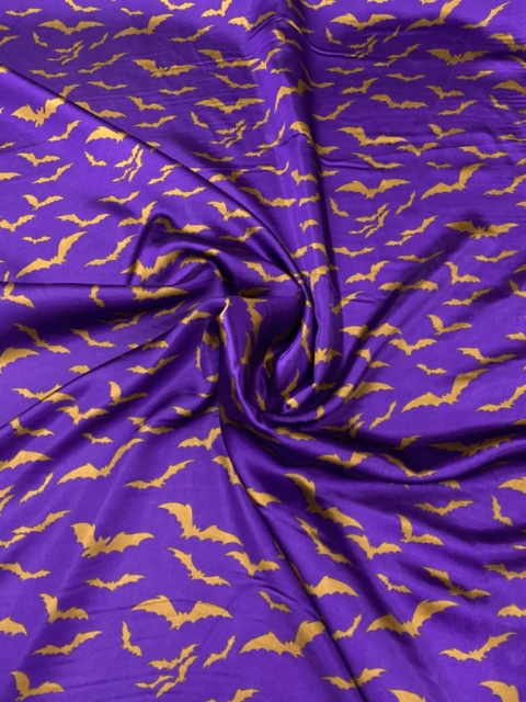 Tecido Cetim Estampado - Morcegos