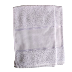 Rosto Felpuda 50x70 Acab. (Bainha)