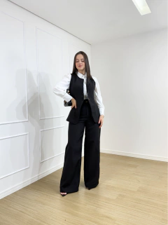 Imagem do CONJUNTO CALÇA C/ COLETE ALFAIATARIA KAREN