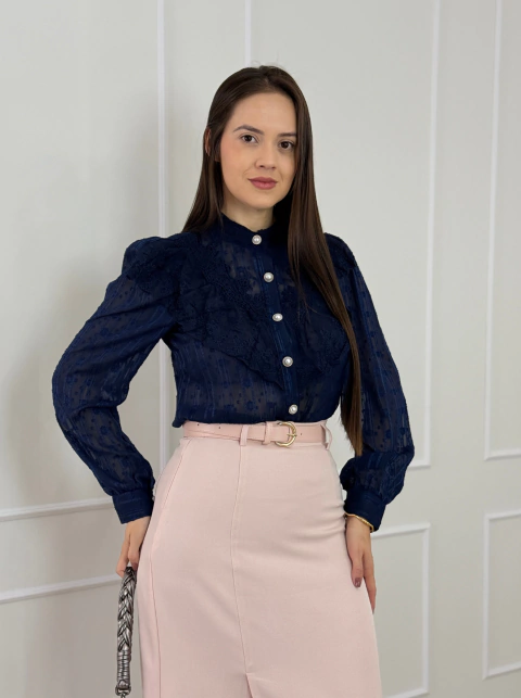 CAMISA VOAL RENDA IARA na internet