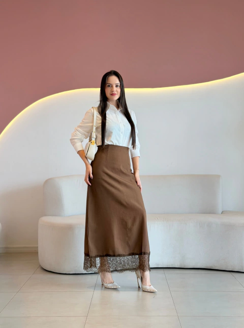 SAIA ALFAIATARIA C/ RENDA MAGDA -  Natália Lourenço Moda Modesta