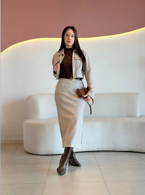 CONJUNTO MAX MIDI SUEDE CÉLIA -  Natália Lourenço Moda Modesta
