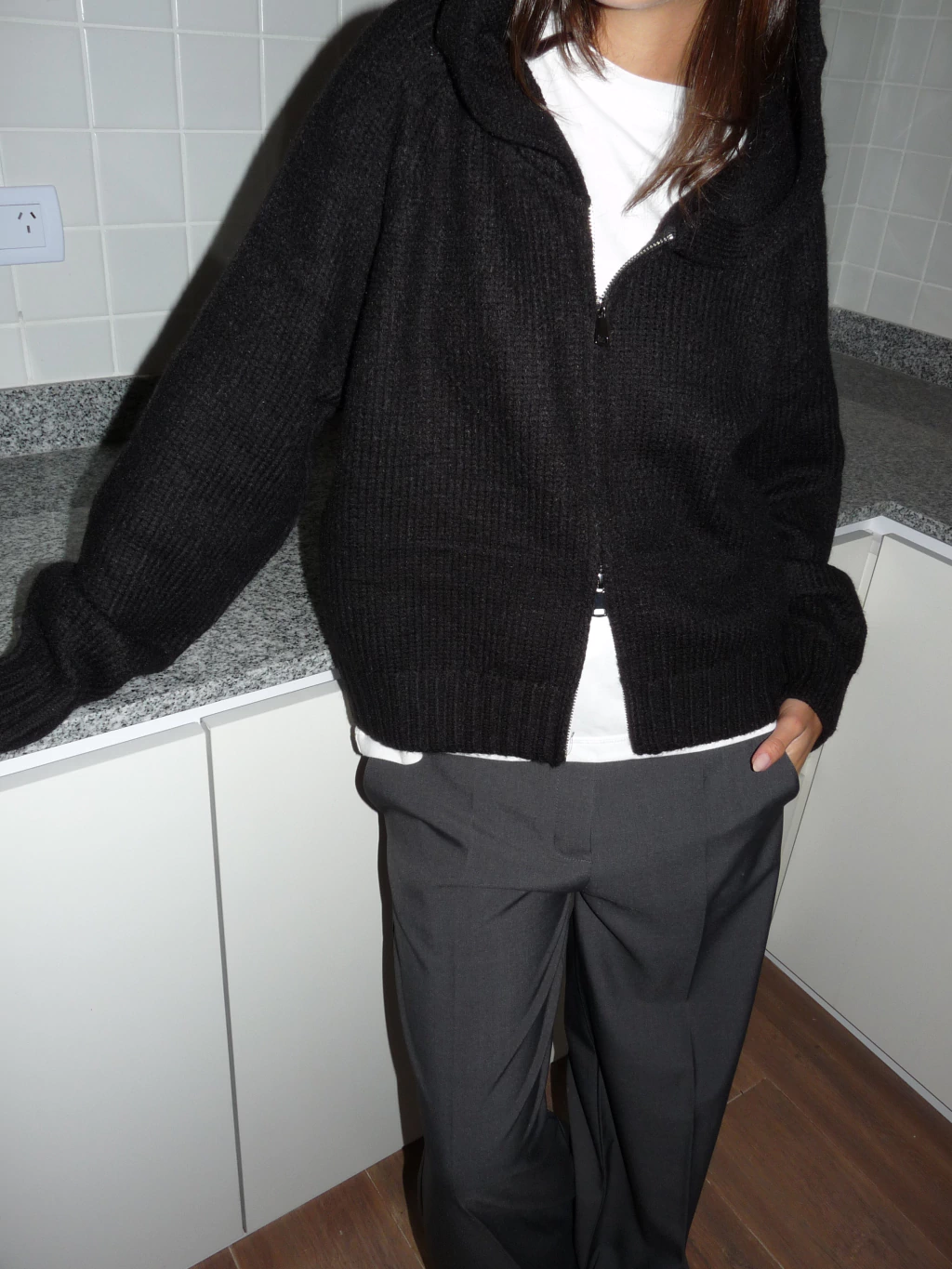 KNIT ZIPPER HOODIE NEGRO