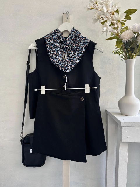 Falda Pantalon Lino Negro