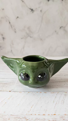 Taza Mini yoda con orejas