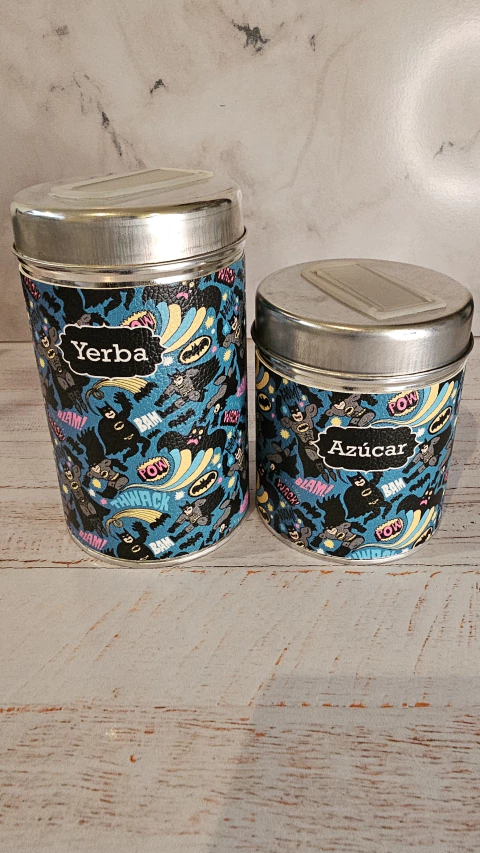Latas Yerbera + Azucarera Batman