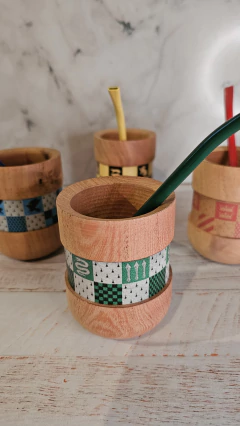 Mata Madera Slytherin en internet