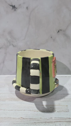 Taza Beetlejuice 3D en internet