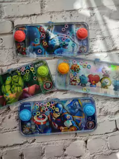 Juegos de agua para embocar anillas grande y pequeño a elección en internet