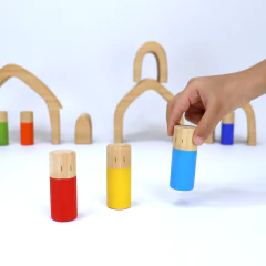 Totins com 3 - Colorido Arco-Íris na internet