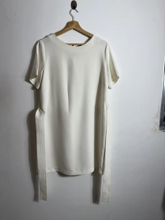Vestido Branco Forever 21 na internet