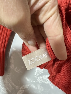 Blusa Tricô Vermelha Zoomp na internet