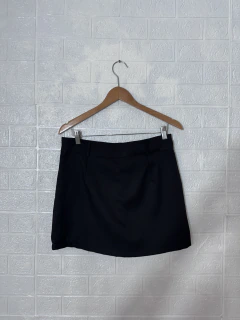 Short Saia Preto July na internet