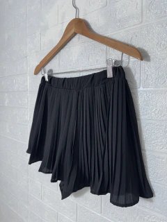 Short Saia Preto Plissado - Lemour Modas