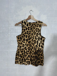 Blusa Animal Print Zara na internet
