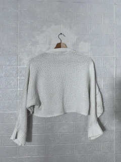 Cropped Tricô Branco Romântico - Lemour Modas