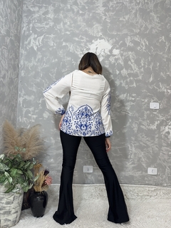 Blusa Bata Marfinno na internet