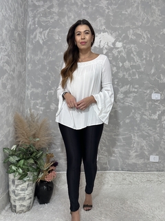 Blusa Branca Marfinno