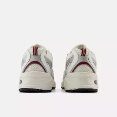 TENIS NEW BALANCE 530 BRANCO/BORDO -  Hipster Store - Street Wear e Sneakers 