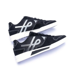 TENIS OUS GOMES PRETO BRANCO ESSENCIAL - comprar online