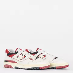 TENIS NEW BALANCE 550 BEGE VERMELHO - comprar online