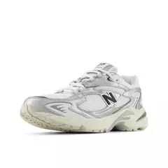 TENIS NEW BALANCE BRANCO CINZA METALIZADO na internet