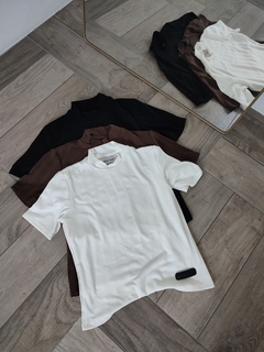 Remera Uma - comprar online