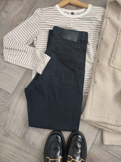 Jeans Mom Lorian