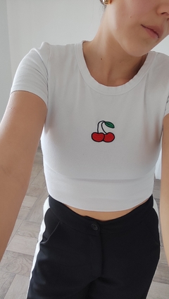 Remera Cherries - comprar online