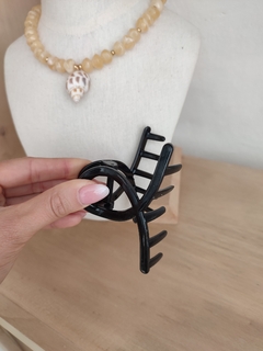 Broche Ara