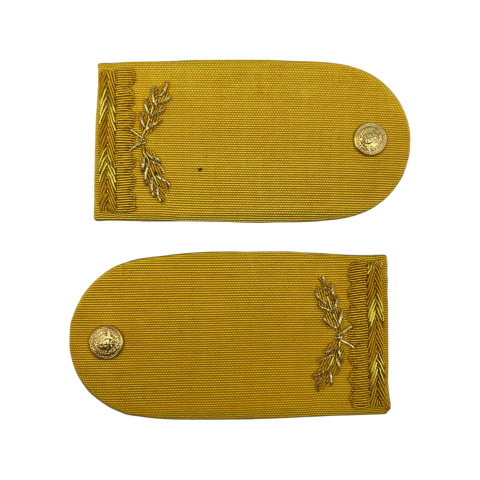 JERAQUIA HOMBRO JEFE SUPERIOR GALA