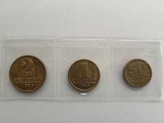 Moedas de 2 Cruzeiros e 1 Cruzeiro e Cinquenta centavos de 1956 Módulo Menor serie Flor de Cunho