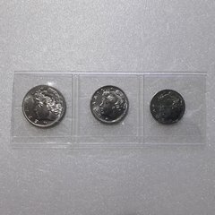 Moedas de 1 / 2 / 5 Centavos de 1975 da FAO Serie Flor de Cunho - Mandrade Numismática