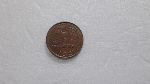 Moeda de 5 Centavos de 2013 Aço Banhado de Cobre BONÉ VR 03