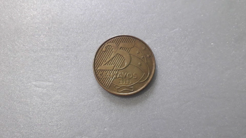 Moeda de 25 Centavos de 2013 com a Palavra BRASIL Duplicada Rebatida JA 02
