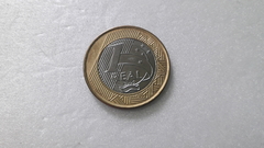 Moeda de 1 Real de 2005 BC com Anverso Duplicado na Legenda Catalogada MH 02