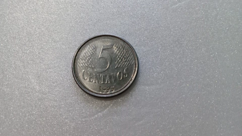 Moeda de 5 Centavos de 1995 Aço Inox Data Marcada e EFIGIE COM QUEPE Catalogada BB 10