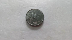 Moeda de 50 Centavos de 2002 Aço Inox Cunho Marcado no Cabelo RABINO Catalogada CC 06