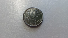 Moeda de 50 Centavos de 2002 Aço Inox Reverso Horizontal à Esquerda Catalogada BH 08