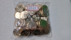 SACHE LACRADO COM 100 MOEDAS DE 10 CENTAVOS DE 2023