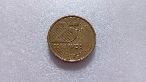 Moeda de 25 Centavos de 2010 Aço Banhado de Bronze Reverso Horizontal à Esquerda Catalogada JV 06