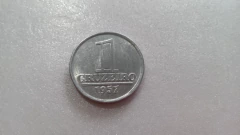 Moeda de 1 Cruzeiro de 1957 Alumínio Flor de Cunho ML 17