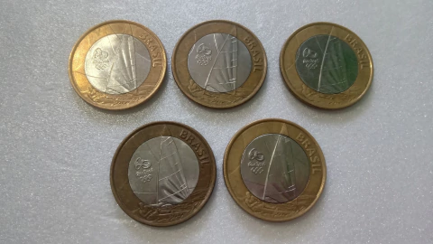 Moedas de 1 Real de 2015 VELA Anel Aço Inox Banhado de Bronze Núcleo aço Inox (Lote 5 Moedas ) Circuladas OL 16