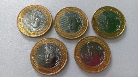Moedas de 1 Real de 2024 Comemorativas dos 30 Anos do Plano Real ( Lote 5 Moedas ) CIRCULADAS AA 53